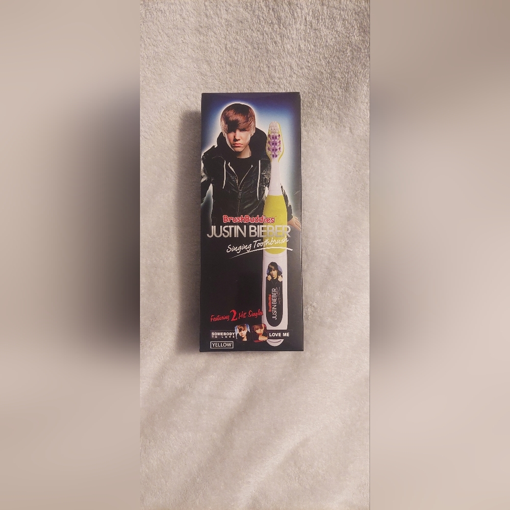 NEW! Justin Bieber singing tooth brush